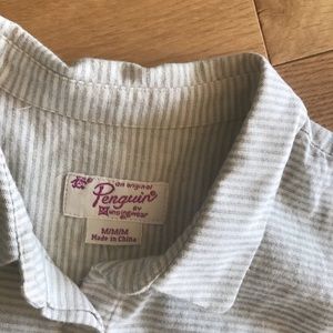 Subtle Stripe Sleeveless Penguin Button Down szM
